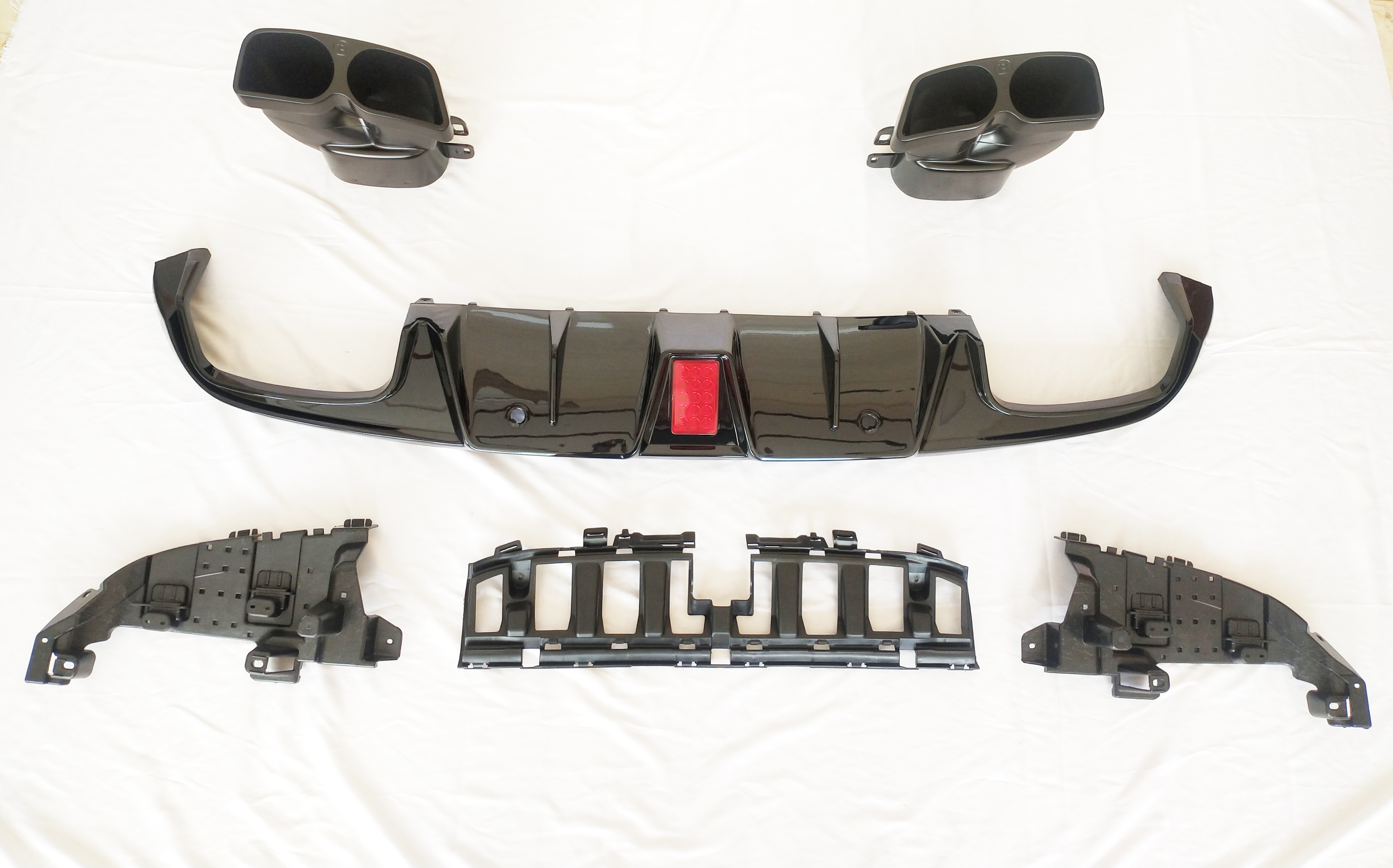 W205 COUPE BRABUS DIFFGB/CARB  WITH MUFFLER TIPFOR MERCEDES BENZ - 副本